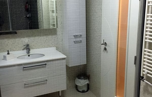 Photo9
