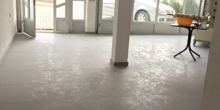 20171213_131954060_iOS