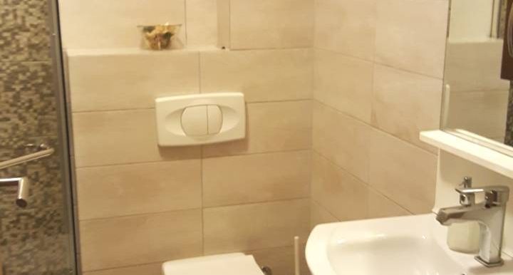 thumbnail_IMG-37d5c75aea02cb4c2699dbbd310ee7c1-V