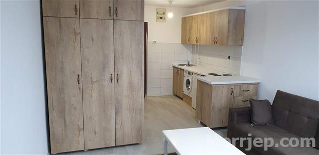 Leshohen-dy--Banesa-ne-Ulpianes-te-FONTANA-