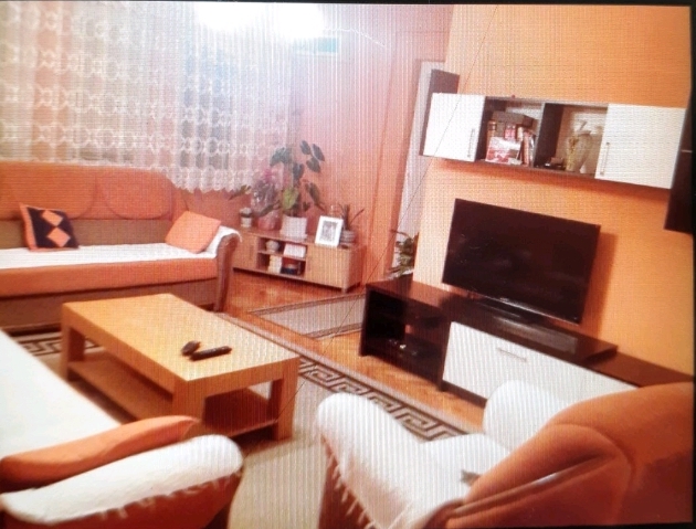 Ipet me qira banesa 3 dhomshe 90m2 kati 6 Parku i Qytetit