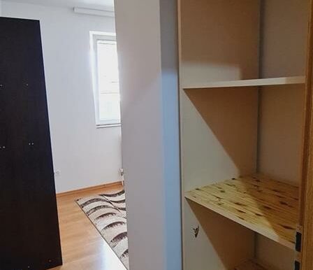 Banese-me-qira (1)
