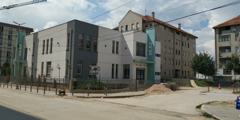 Shes-Banesen-3-dhomshe (1)