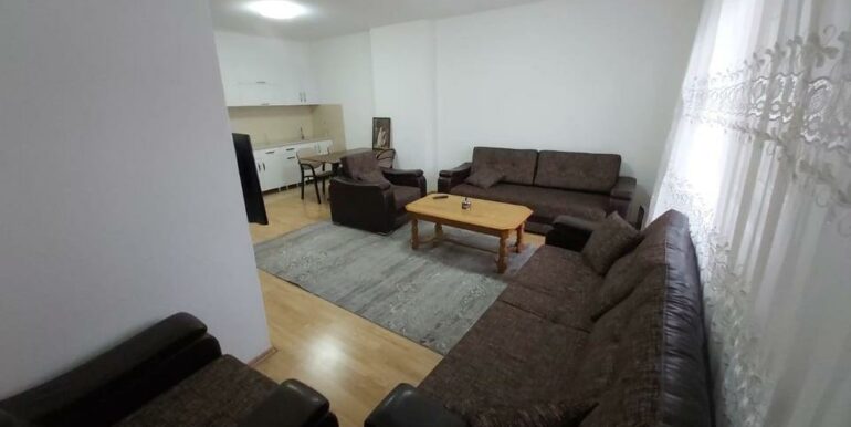 Banese-me-qera-afer-Kastratit (5)