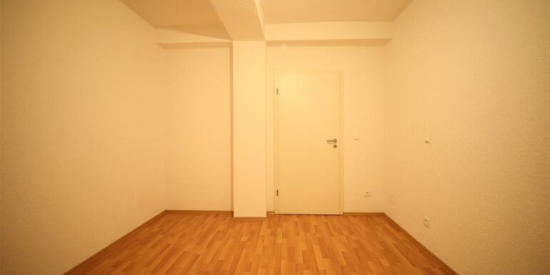 Shitet-Banesa-91-3m2-ne-Lagjen-Arberia (5)